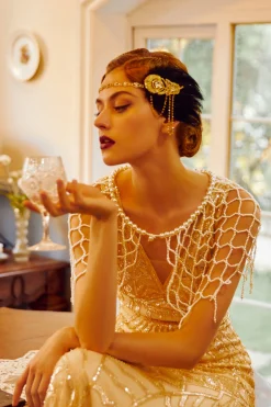 BABEYOND Shawls & Scarves | Pearl<Chic Pearl Tassel Fishnet Shawl