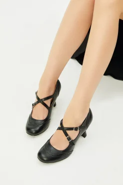 BABEYOND Shoes<Closed Toe Ankle Cross Strap Shoes