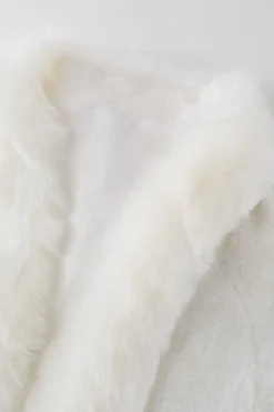 BABEYOND Shawls & Scarves | Vintage<Gorgeous Faux Fur Wrap Evening Cape