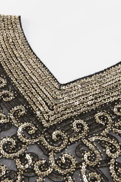BABEYOND Shawls & Scarves<Heart Shaped Long Fringed Sequin Shawl