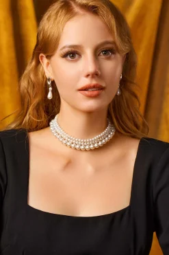 BABEYOND Necklaces | Pearl<Radiant Triple Layer Pearl Choker