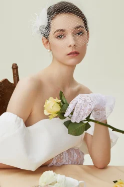 BABEYOND Fascinators | Rhinestone<Rhinestone Studded Veil Feather Fascinator