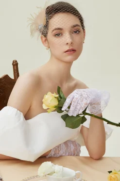 BABEYOND Fascinators | Rhinestone<Rhinestone Studded Veil Feather Fascinator