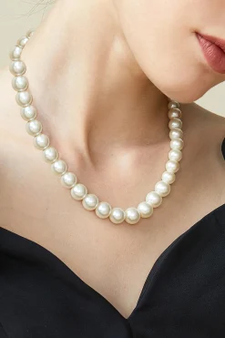 BABEYOND Vintage | Necklaces<1920s Classic Pure Cream Pearl Choker