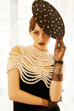BABEYOND Shawls & Scarves | Lady<Sophisticated Pearl Body Chain Beaded Shawl