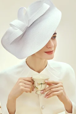 BABEYOND Fascinators | Lady<Straw Pillbox Race Day Fascinator