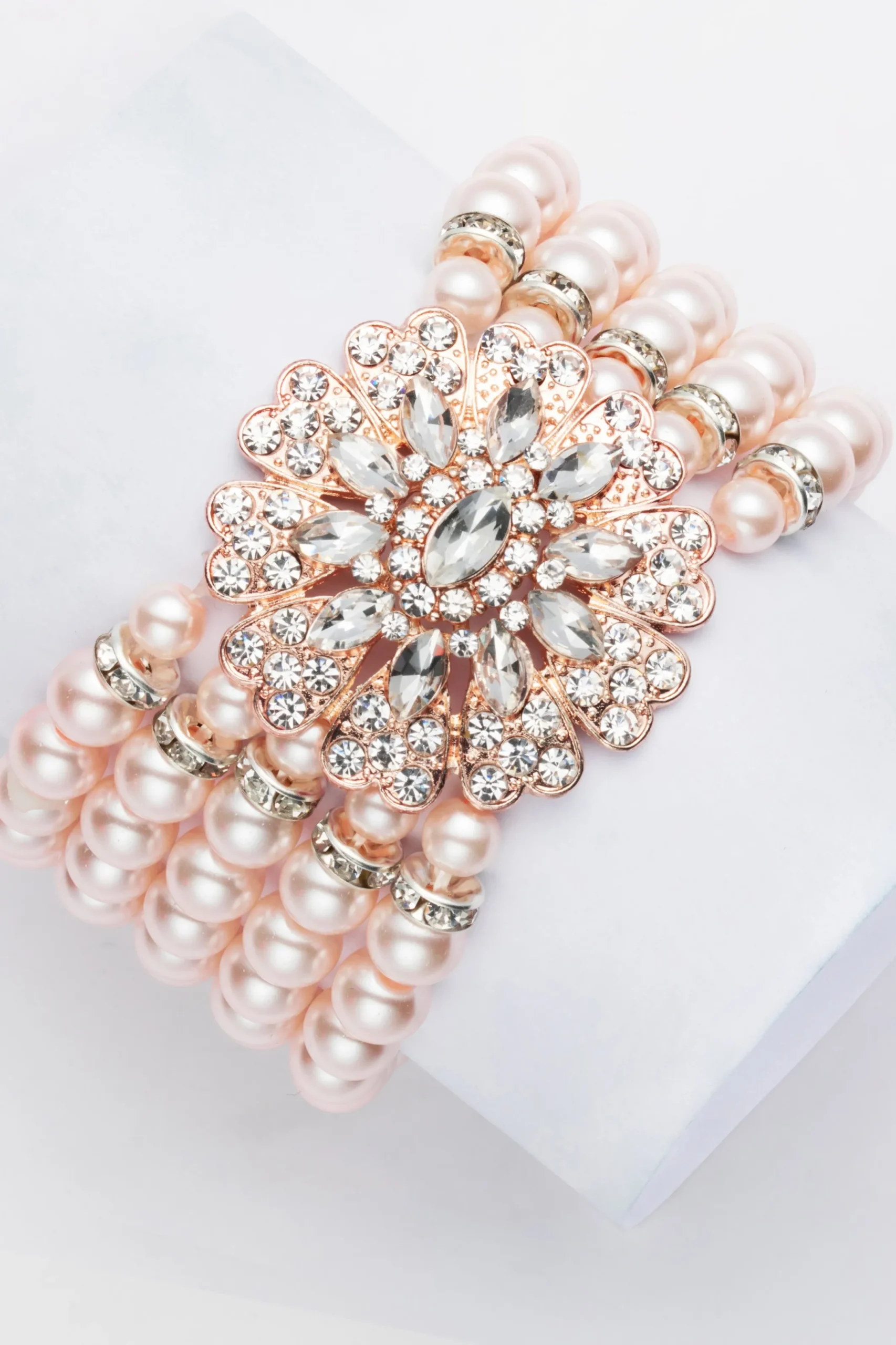 BABEYOND Bracelets | Pearl<Stunning Zircon Studded Pearl Bracelet