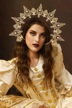 BABEYOND Halo Crown<Vintage Pearl Hollow Mary Halo Headband